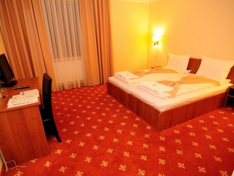 Geoagiu Băi Hotel Termal מראה חיצוני תמונה