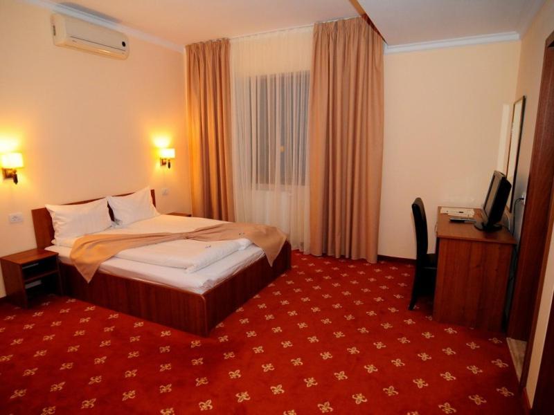 Geoagiu Băi Hotel Termal מראה חיצוני תמונה