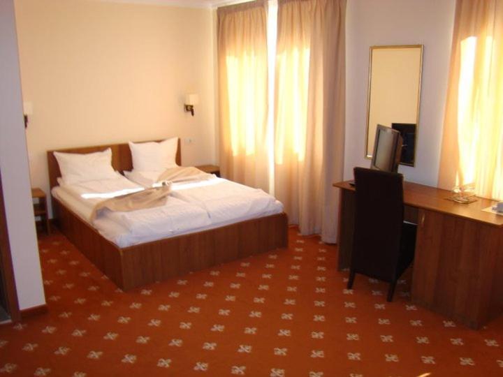 Geoagiu Băi Hotel Termal מראה חיצוני תמונה